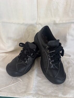 KEEN Presidio Casual Shoes